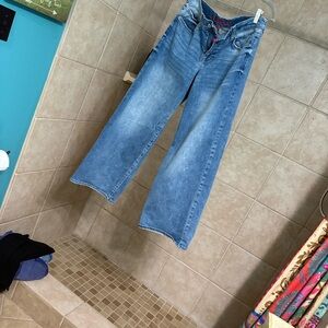 Lucky Brand Light Blue Wide-Leg Jeans